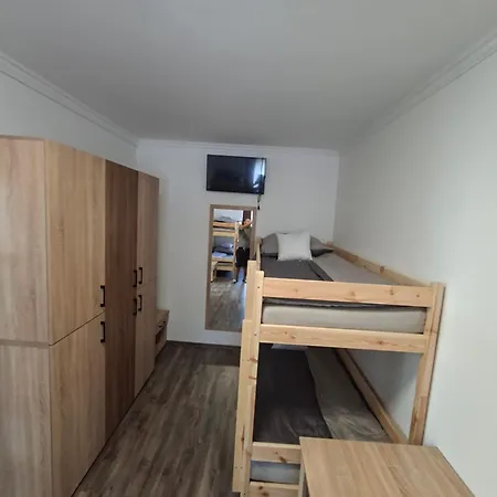 Kitti Panzio Bed & Breakfast