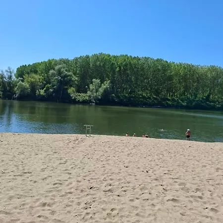 Kitti Panzio Tiszadada