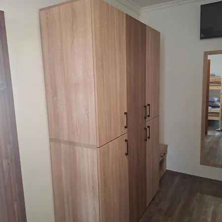 Kitti Panzio Bed & Breakfast Tiszadada